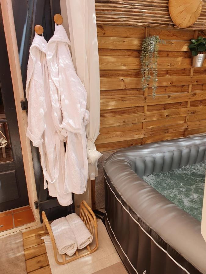 Une Nuit A Bali - Appartement Cocooning Solliès-Toucas Buitenkant foto